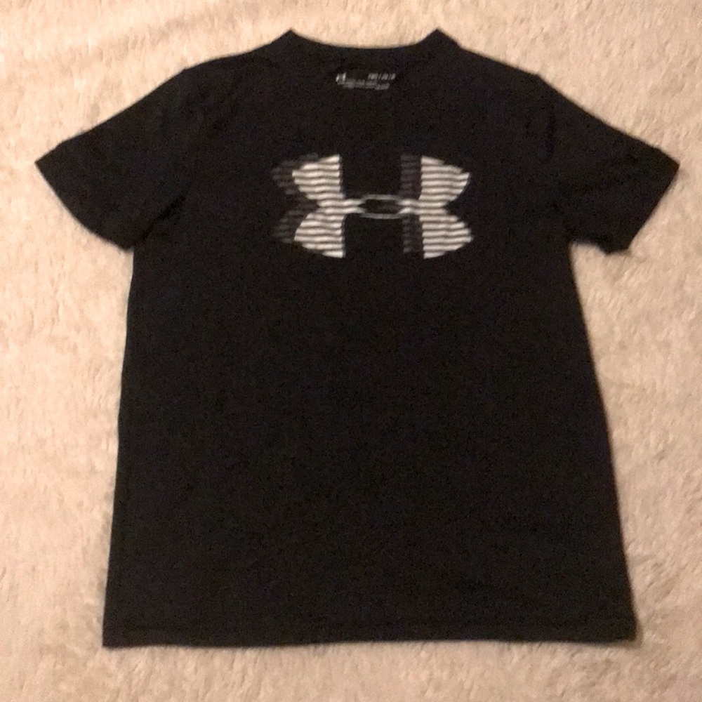 Boys Under Armour T-shirt